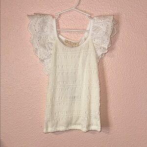 Hannah Banana White/Cream Eyelet Ruffle Blouse